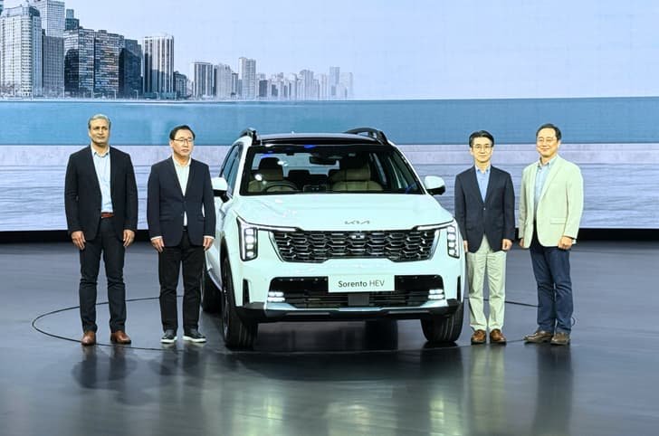 Kia Sorento photo