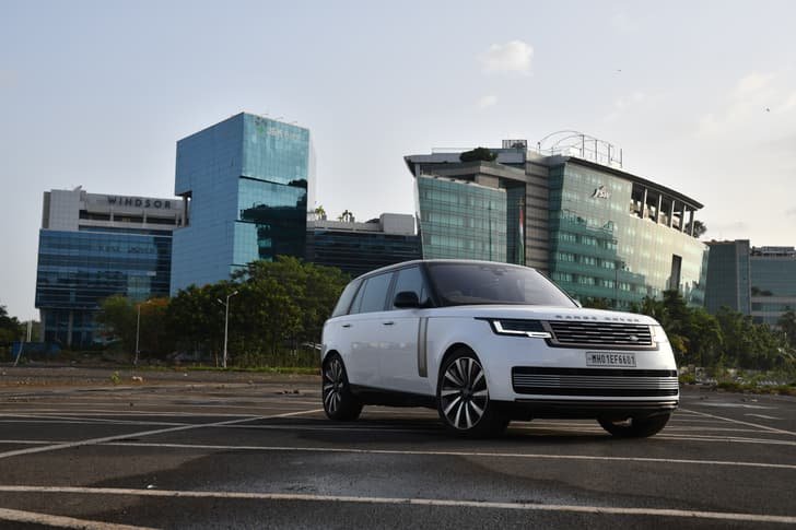 Land Rover Range Rover photo