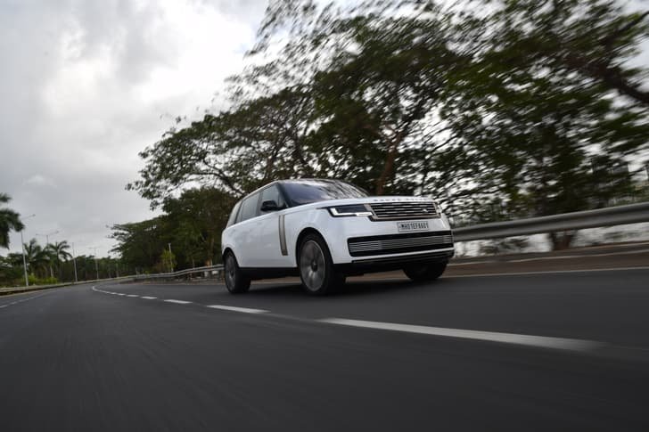 Land Rover Range Rover photo
