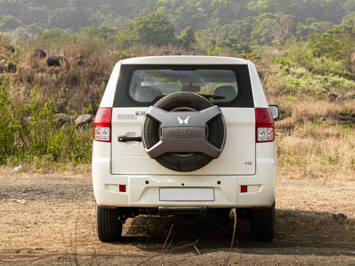 Mahindra Bolero Neo+ photo