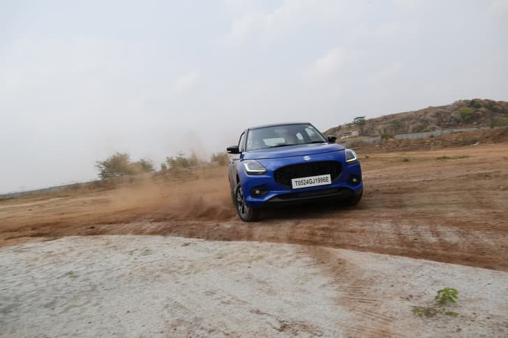 Maruti Suzuki Swift photo