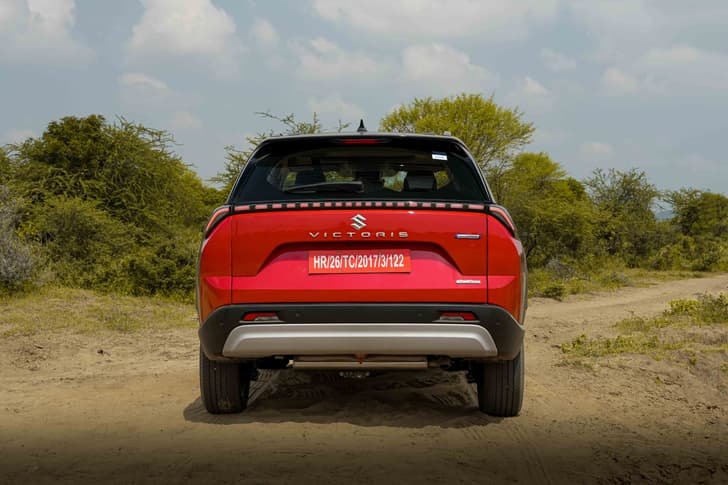 Maruti Suzuki Victoris photo