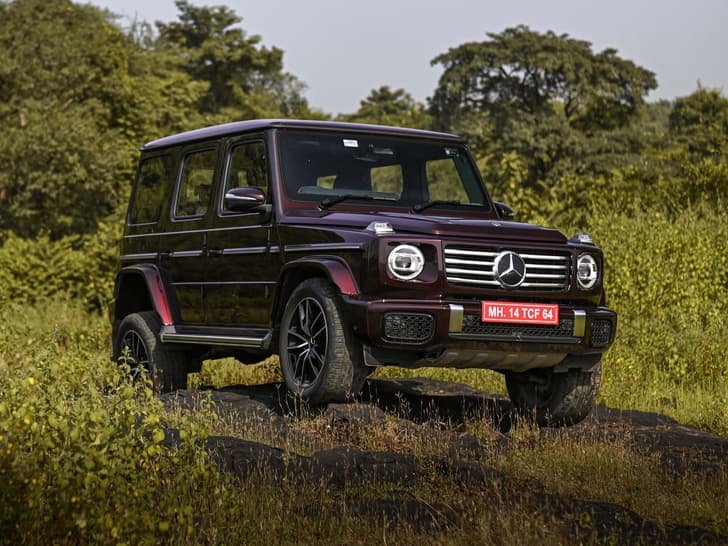 Mercedes-Benz G-Class photo