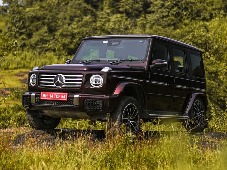 Mercedes-Benz G-Class photo