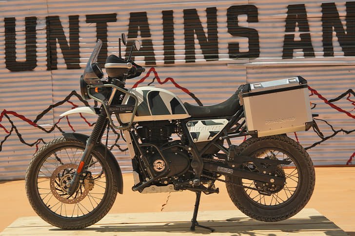 Royal Enfield Himalayan 440 photo