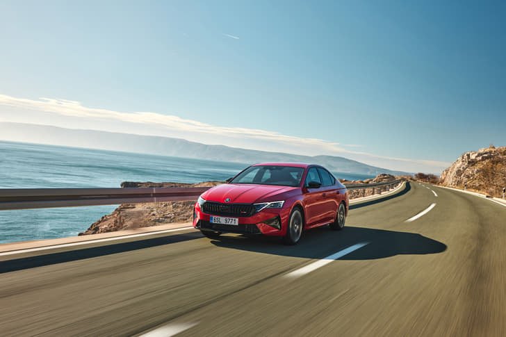 Skoda Octavia RS photo