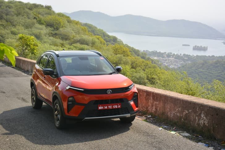 Tata Nexon photo